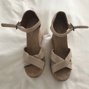 Toms Wedges